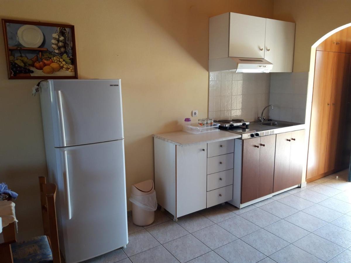 Odysseas Rooms Kalo Nero Eksteriør bilde